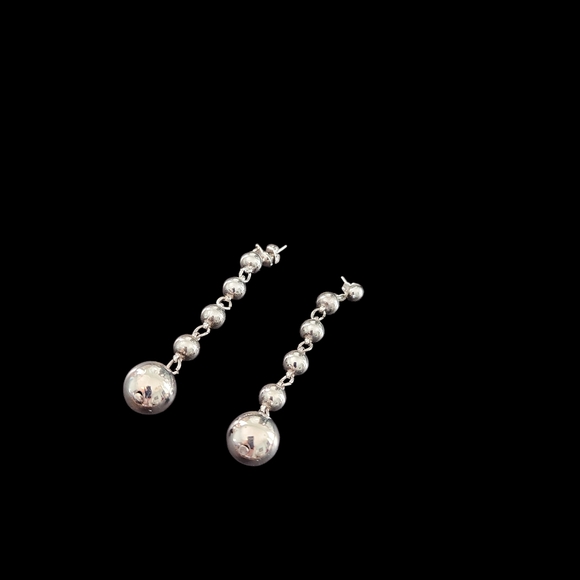 Elegant Silver Beaded Drop Earrings - Picture 2 of 4